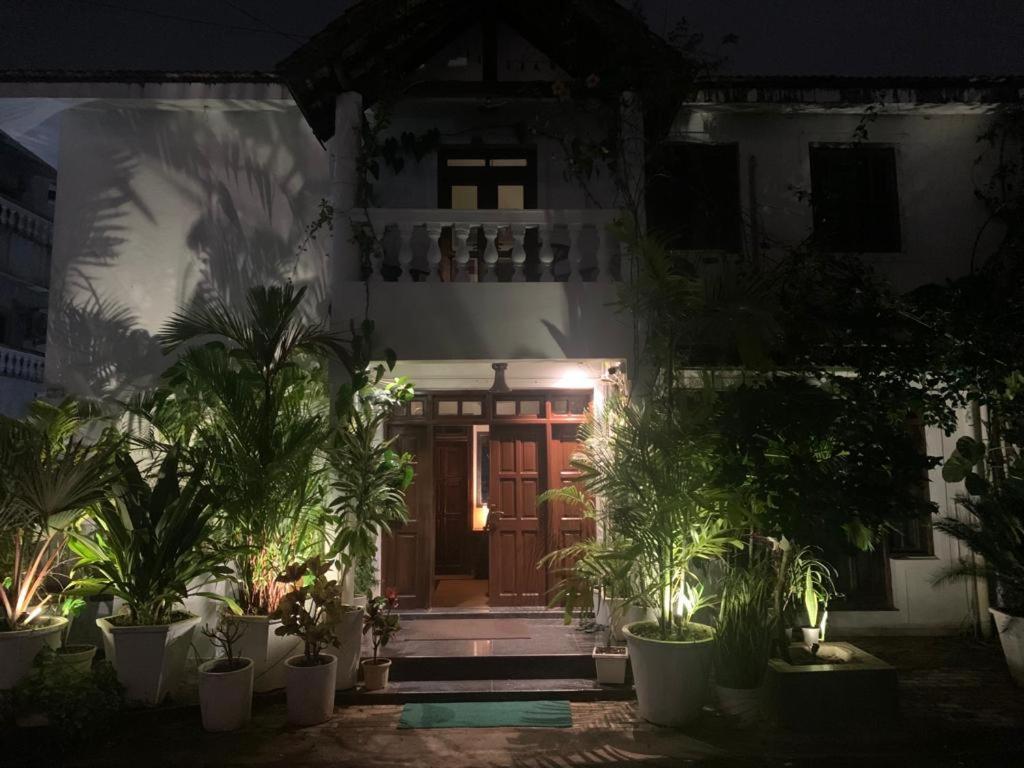 Villa Nazuri W Caretaker كاندولِم المظهر الخارجي الصورة